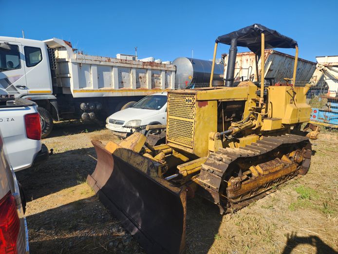 1996 KOMATSU DOZER D31-17E WITH RIPPER (32009) (4D1052-106965)