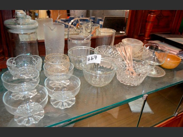 CUT GLASS GLASS BOWLS, ICE BUCKET, STAINLESS STEEL FISH KNIVES, etc