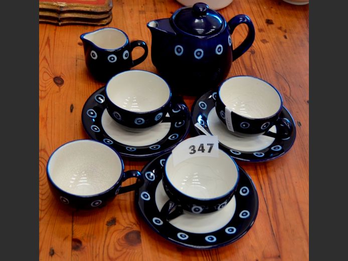 BLUE & WHITE DOTTY TEAPOT, CUPS & SAUCERS & A MILK JUG