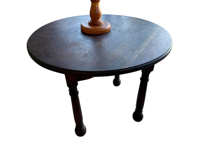 Round Solid Wood Side / Lamp Table