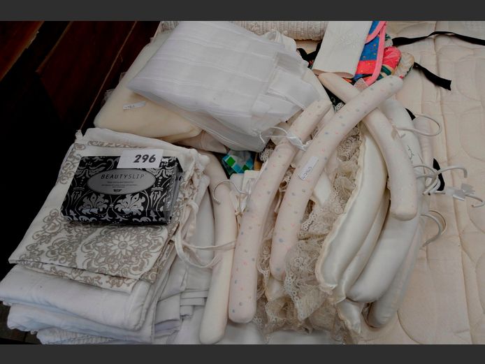 SCATTER CUSHION COVERS, FLAT SHEETS, etc