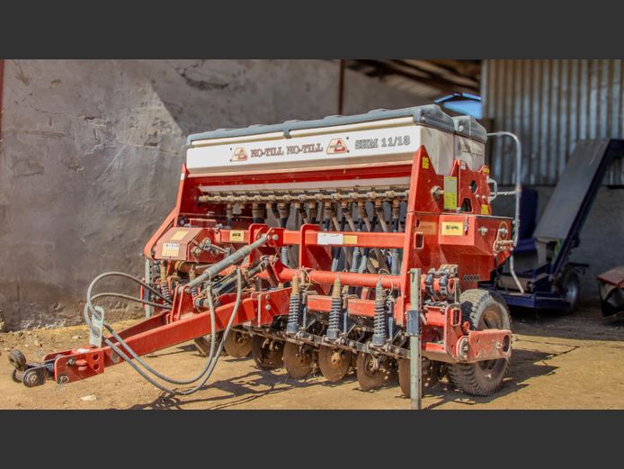Semato No Till planter 11-13
