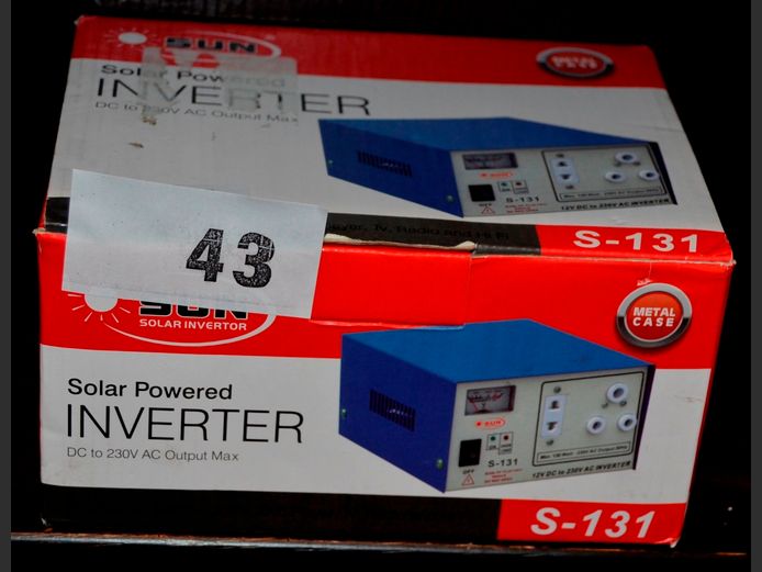 SUN 12VOC-230VAC SOLAR INVERTER [Untested]