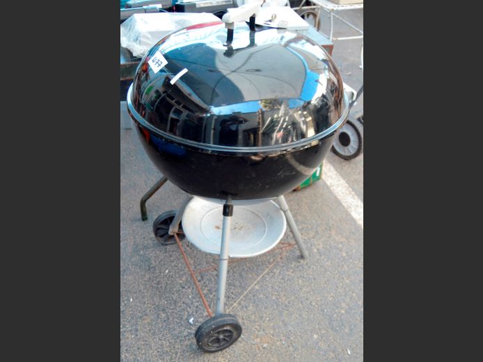 WEBER DEEP DISH BRAAI