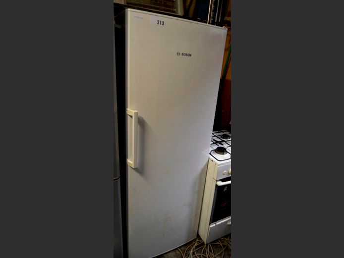 BOSCH SINGLE DOOR UPRIGHT FREEZER [Working]