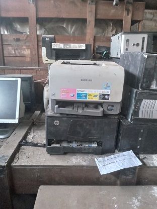 Assorted electronics scrap