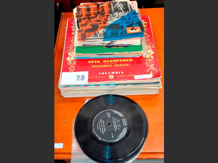 COLLECTION RECORDS & 7 SINGLES [Unchecked]