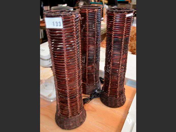 SET OF 3 RATTAN LAMPS, 59cm High