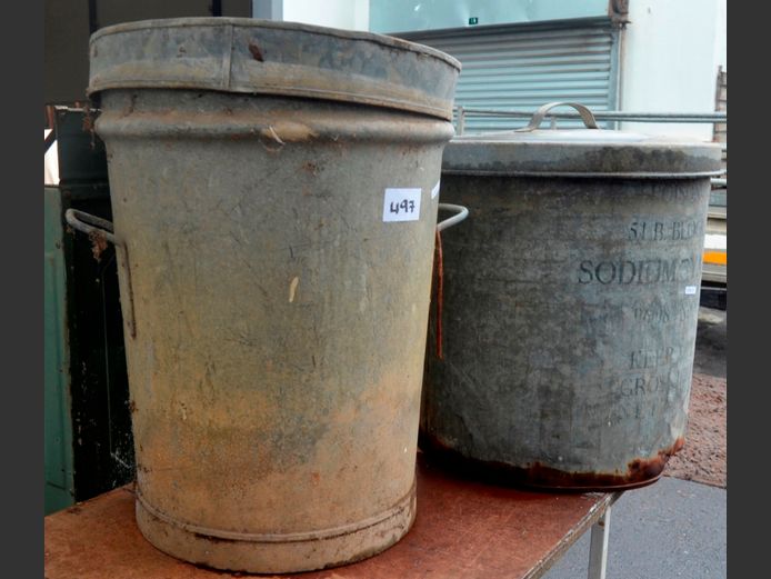 LOT: 2 x GALVANISED BINS WITH LIDS