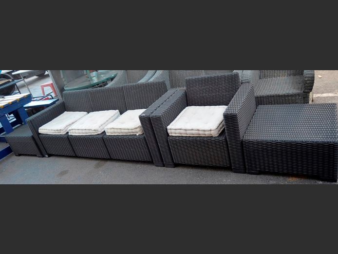 ALL WEATHER WICKER 2-PIECE, 4-SEATER PATIO SUITE WITH CUSHIONS & PAIR MATCHING SIDE TABLES [Holes to side table]