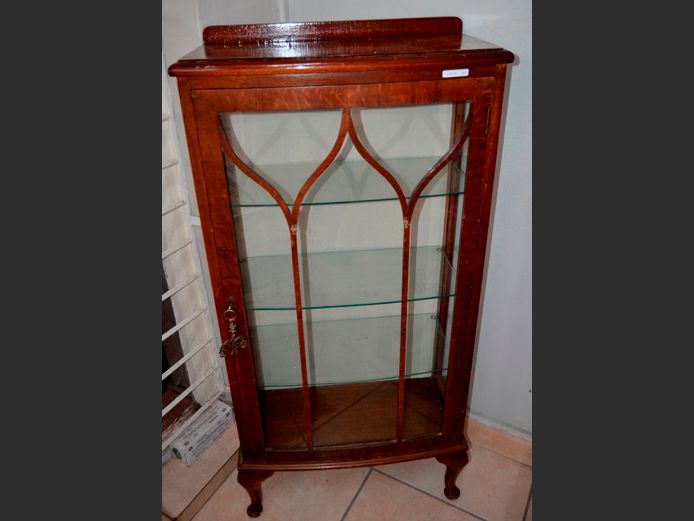 MAHOGANY SINGLE DOOR VITRINE, 60 x 29 x 125cm