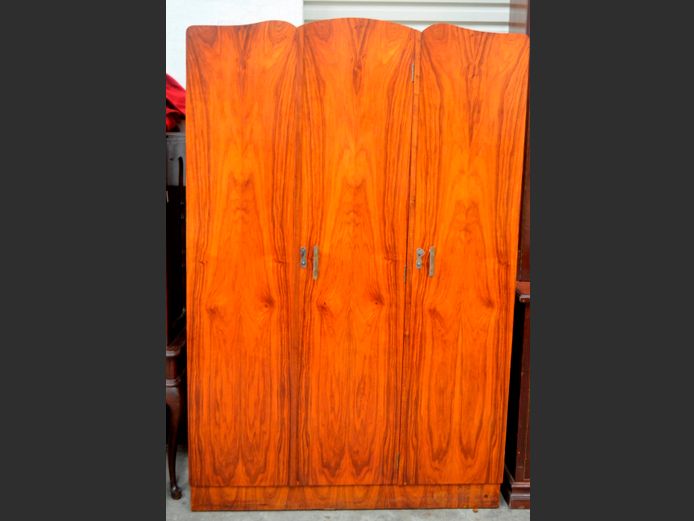 ART DECO KIAAT 3-DOOR WARDROBE, 122 x 53 x 187cm