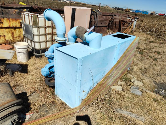 ELECTRICAL MOBILE VACUUM UNIT  SMALL WITH START AND GO BOX