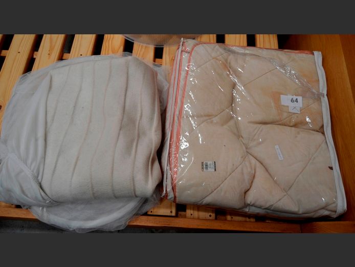 MOSQUITO NET, DUVET INNER, etc