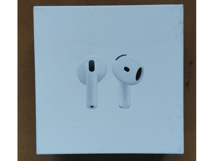 APPLE AIRPODS 4