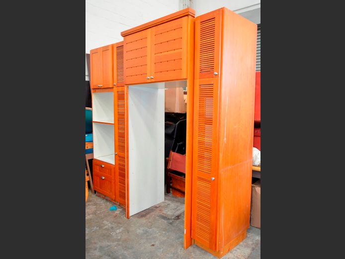 CHERRYWOOD 4-PIECE, 8-DOOR, 2-DRAWER KITCHEN CUPBOARD, 233 x 73 x 243cm