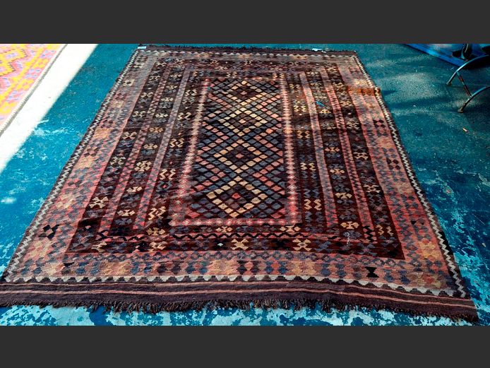 BROWN KELIM CARPET, 250 x 190cm