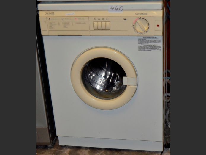 DEFY AUTOMAID FRONT LOADING WASHING MACHINE [Switches on]