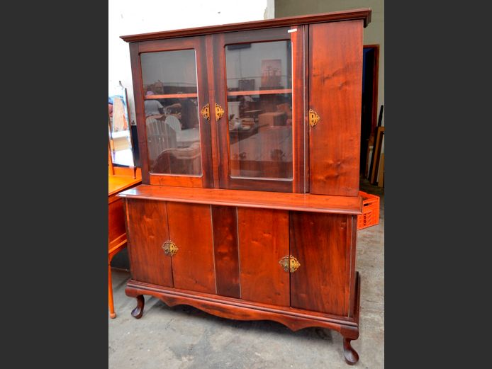 IMBUIA 7-DOOR DRESSER, 140 x 51 x 180cm [Doors locked]
