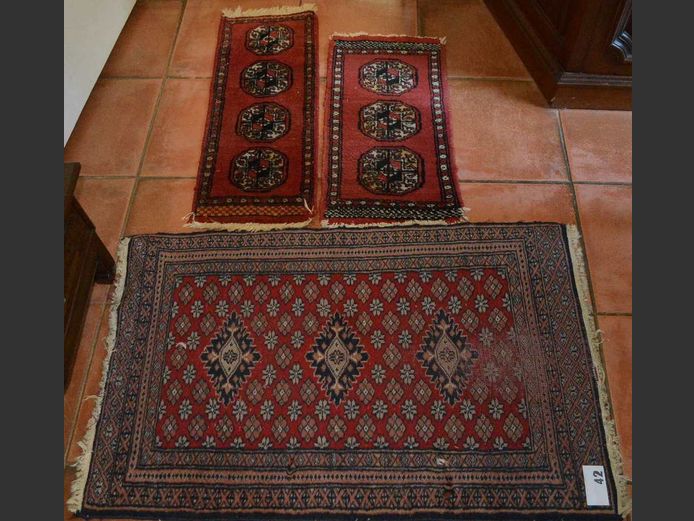 DARK RED & BLUE PERSIAN MAT & 2 OTHERS, 96 x 61cm, 72 x 28cm & 63 x 31cm