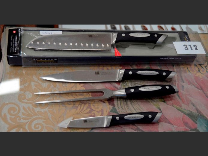 SCANPAN: KNIVES & CARVING SET