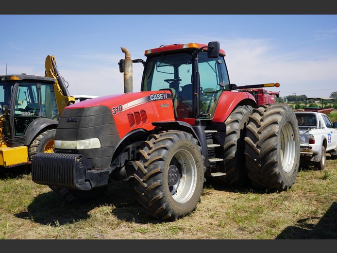CASE MAGNUM 310; 2009; 9 904 URE; DRL093FS