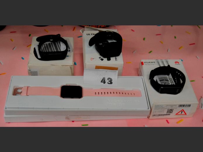 LOT OF 4: SMART WATCHES [Untested]