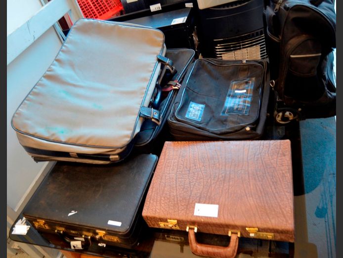 LEATHER BRIEFCASES & ANOTHER & 5 x SUITCASES