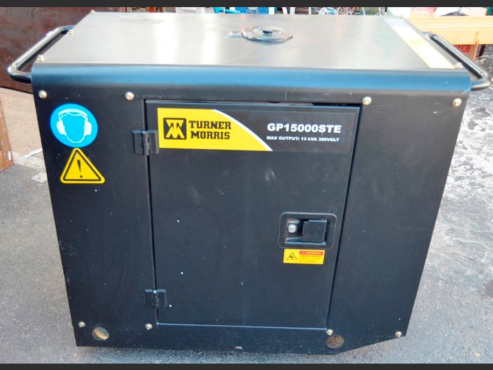 TURNER MORRIS GP15000STE 13KVA/380V PETROL GENERATOR [Switches on]