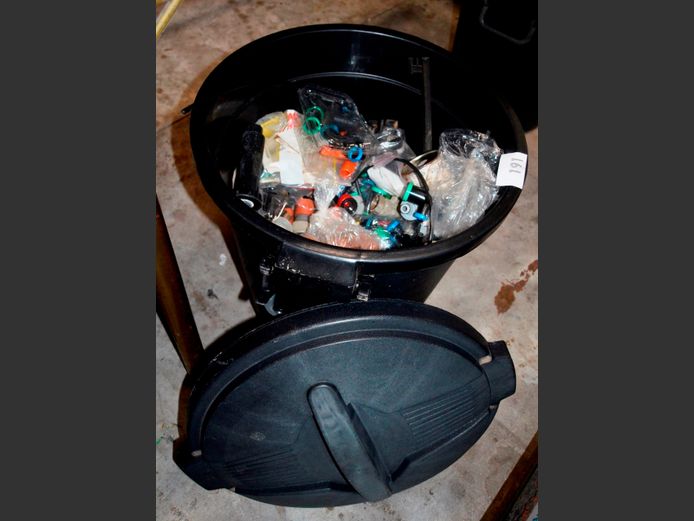 BLACK PLASTIC DUSTBIN WITH LID & CONTENTS