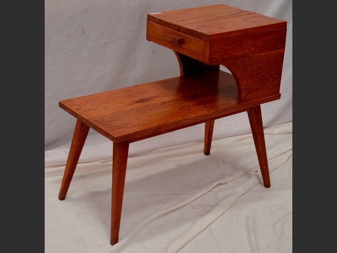 MID-CENTURY OAK SINGLE DRAWER TELEPHONE TABLE, 71 x 35 x 64cm