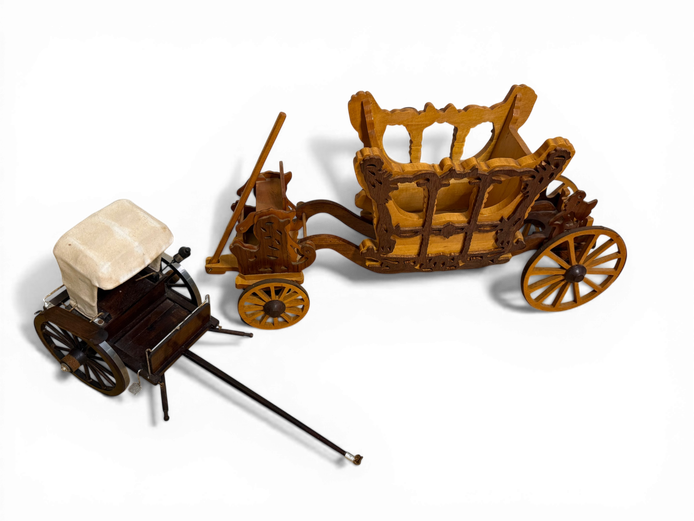 Rustic Wooden Wagon Decor Set (2 Pieces)