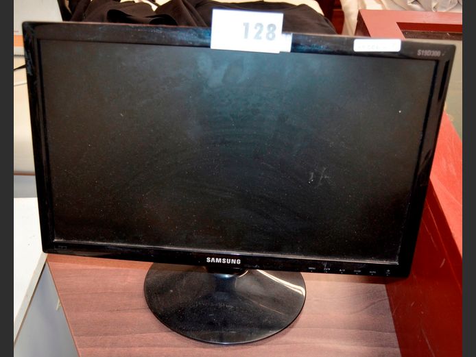 SAMSUNG 19" L.E.D. MONITOR [No power supply, untested]
