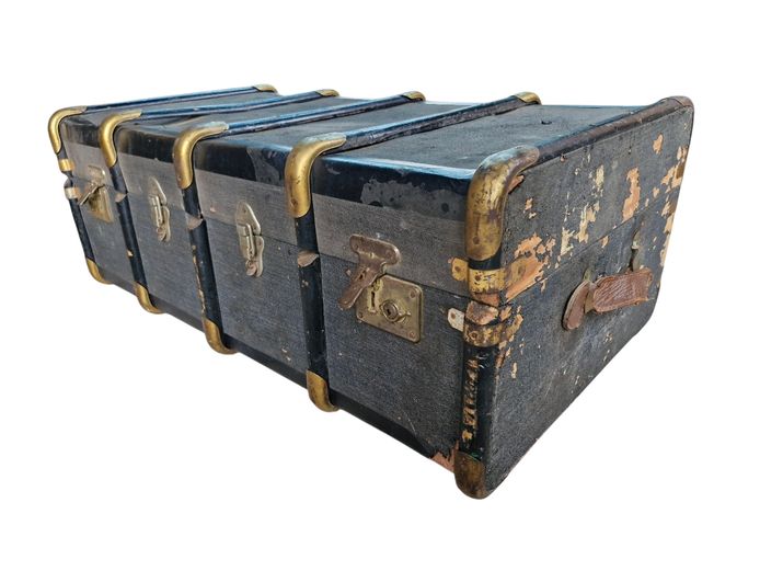 Early 20th Century French Steamer Trunk