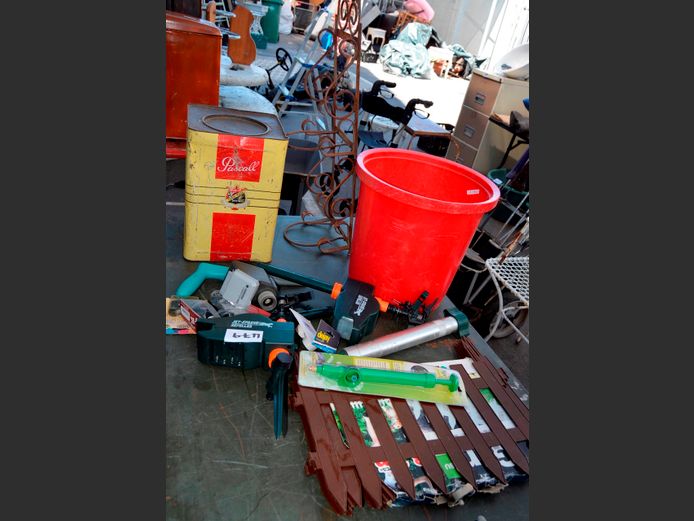 JET SPRAYERS, PLASTIC GARDEN BED FENCING, etc