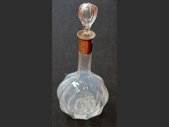 GERMAN CRYSTAL DECANTER WITH STOPPER & SILVER CUFF, 31cm High