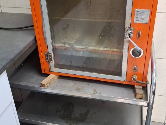 SS Shelve + Industrial Oven