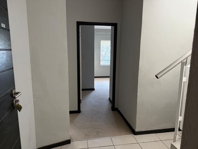 INSOLVENT ESTATE PROPERTY AUCTION SS PEBBLE BEACH, SECTION 58 7 PALORA ROAD, ZANDSPRUIT EXT 18, GAUTENG