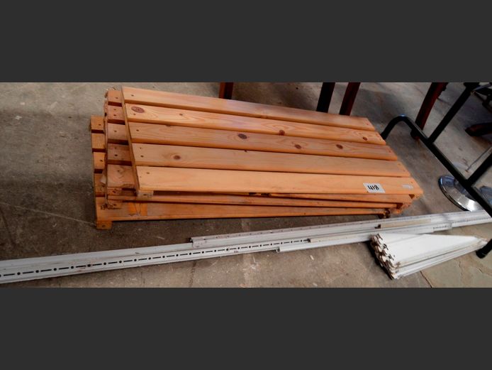 WALL BAND SHELVING & WOODEN PLANKS