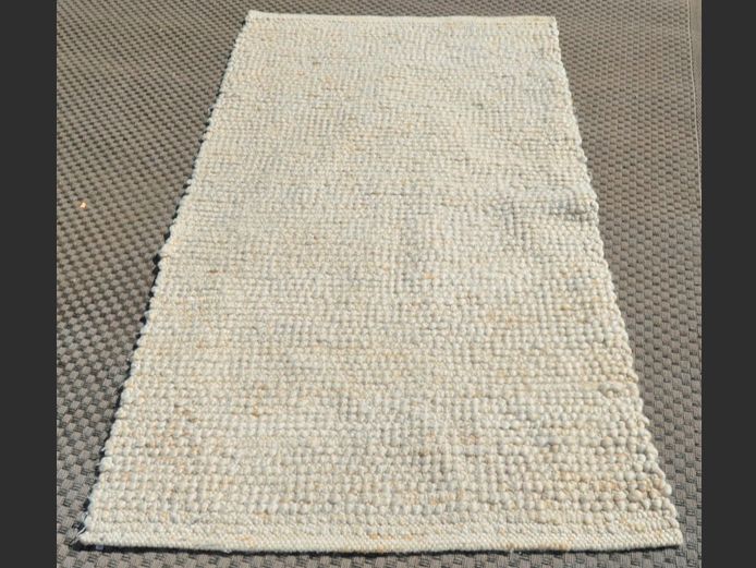 WHITE WOOL RUG, 190 x 120cm
