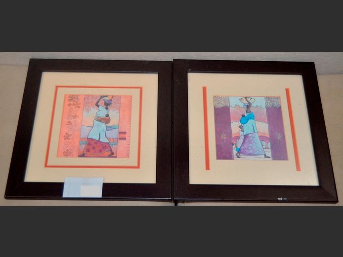 PAIR DARKWOOD FRAMED PRINTS "AFRICAN LADIES", 13.5 x 13.5cm