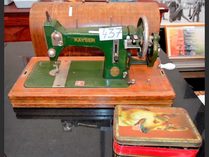 KEYSER MANUAL SEWING MACHINE [Untested]