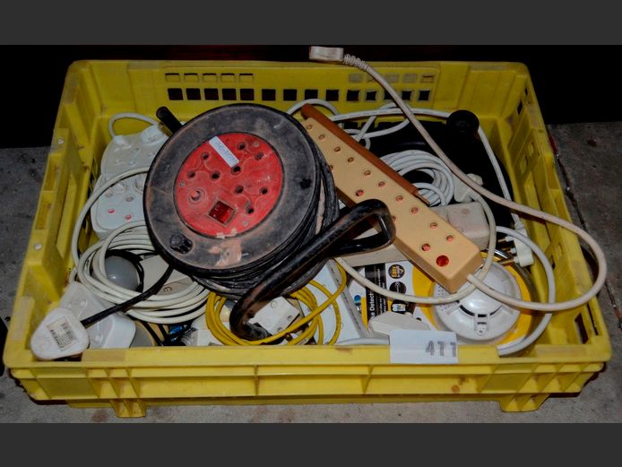 EXTENSION LEAD ON REEL, MULTIPLUGS & EXTENSION LEADS [Untested] [Excluding crate]