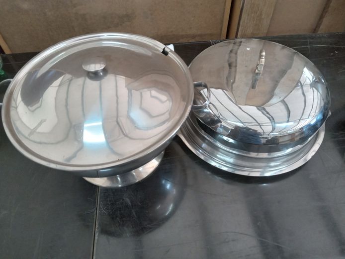 Stainless steel dinner set