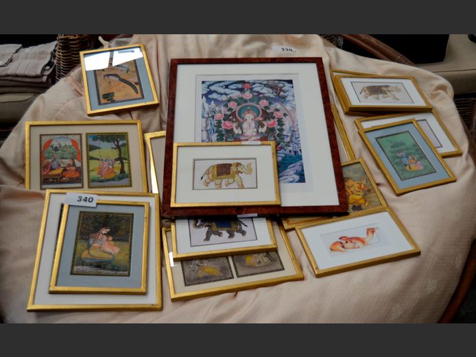 LOT: INDIAN WATERCOLOURS