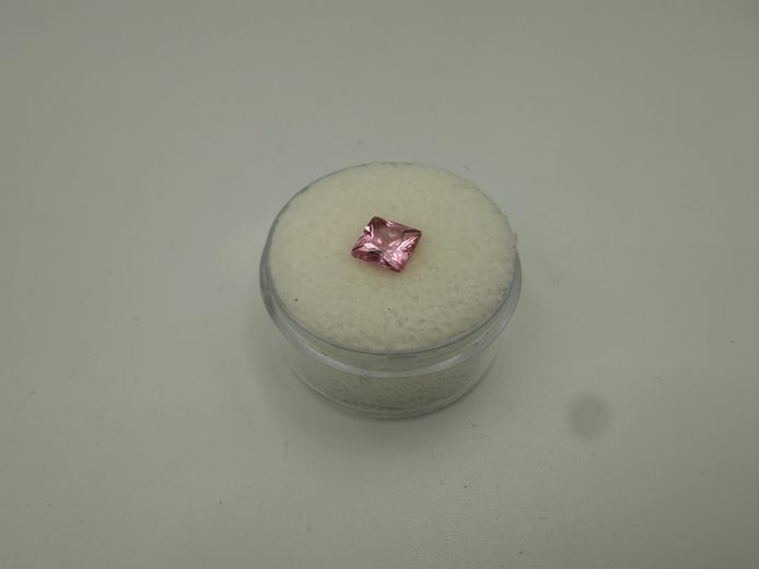 2 ct Morganite