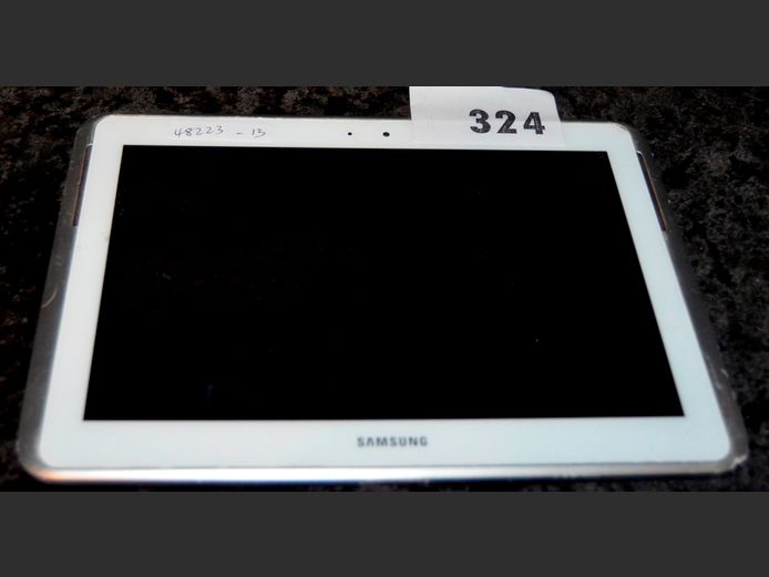 SAMSUNG 10" 32GB TABLET [Untested, no charger]