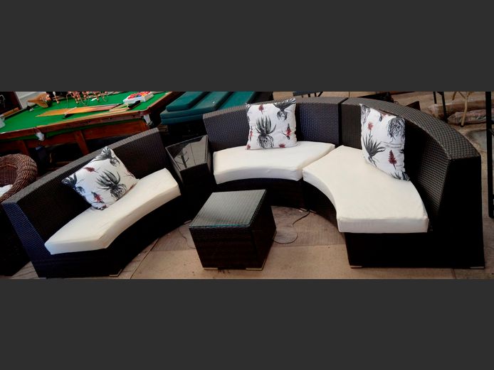 ALL WEATHER WICKER PATIO SET WITH CUSHIONS, 360 x 180cm [Coffee table damaged]