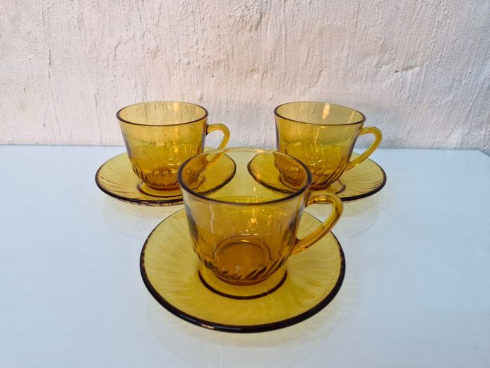 Vintage 1970s French Amber Glass Tea/Coffee Cups & Saucers Set