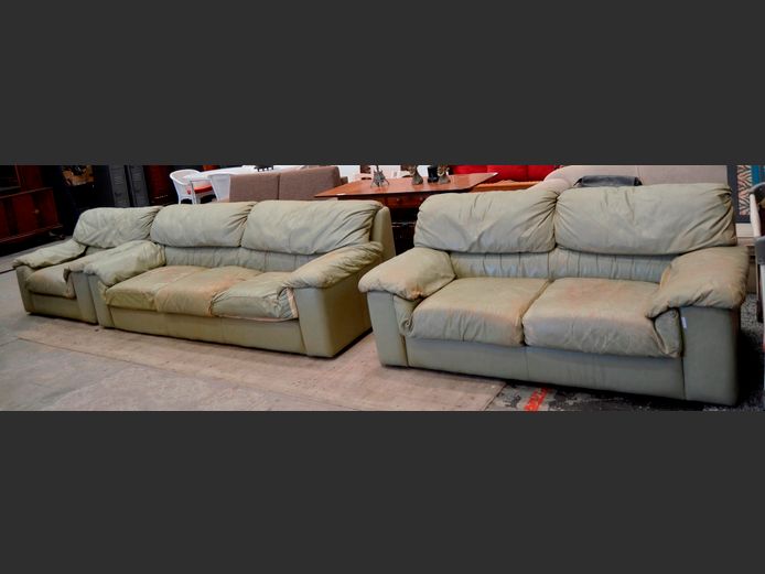 GREEN LEATHER 3-PIECE, 6-SEATER LOUNGE SUITE [Needs re-covering]